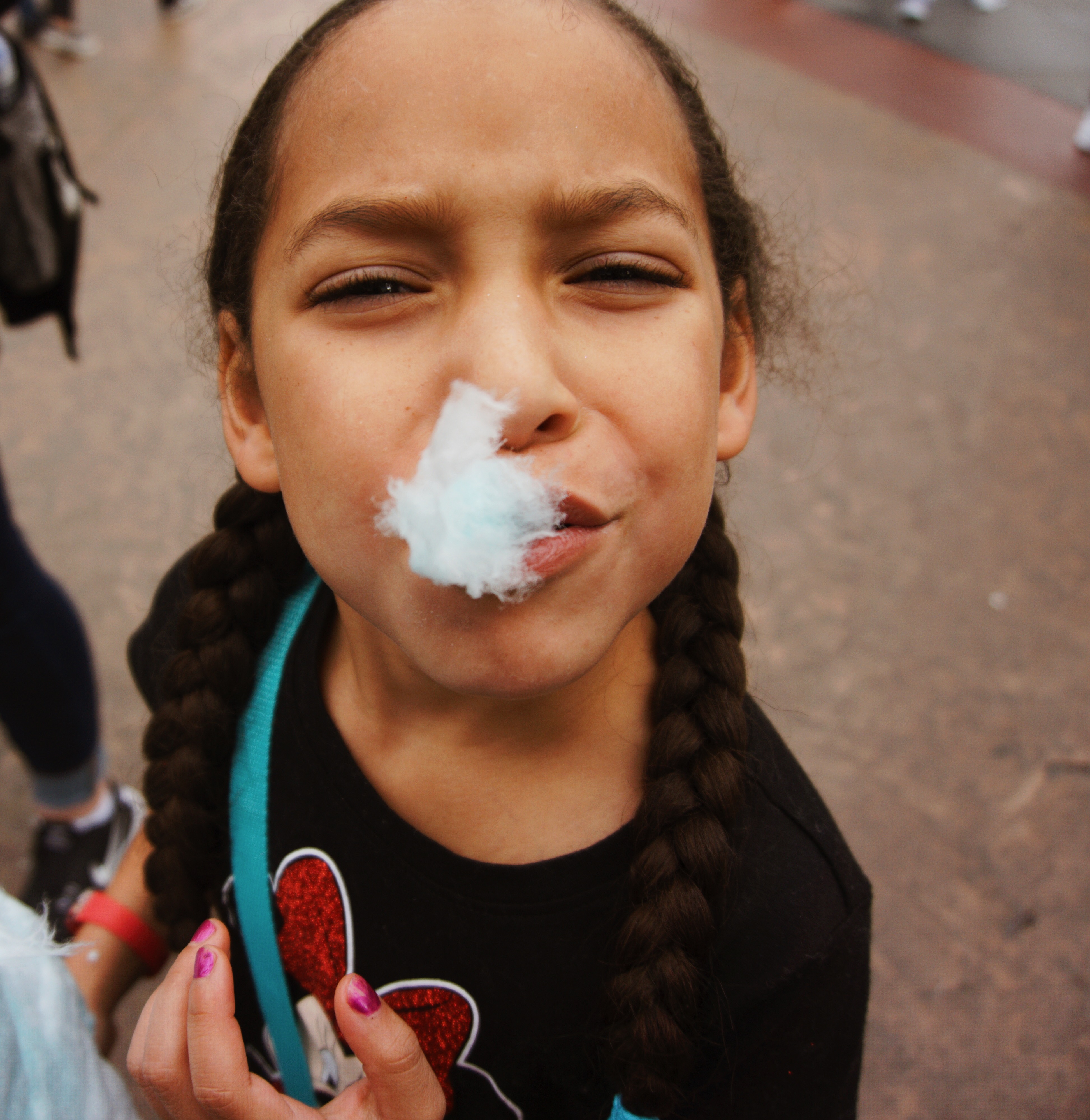 nomming on cotton candy